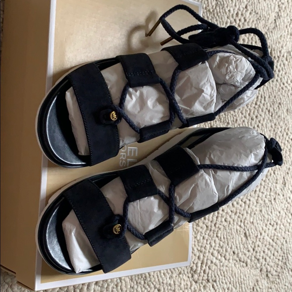 Women’s Michael Kors navy lace up sandals size 7